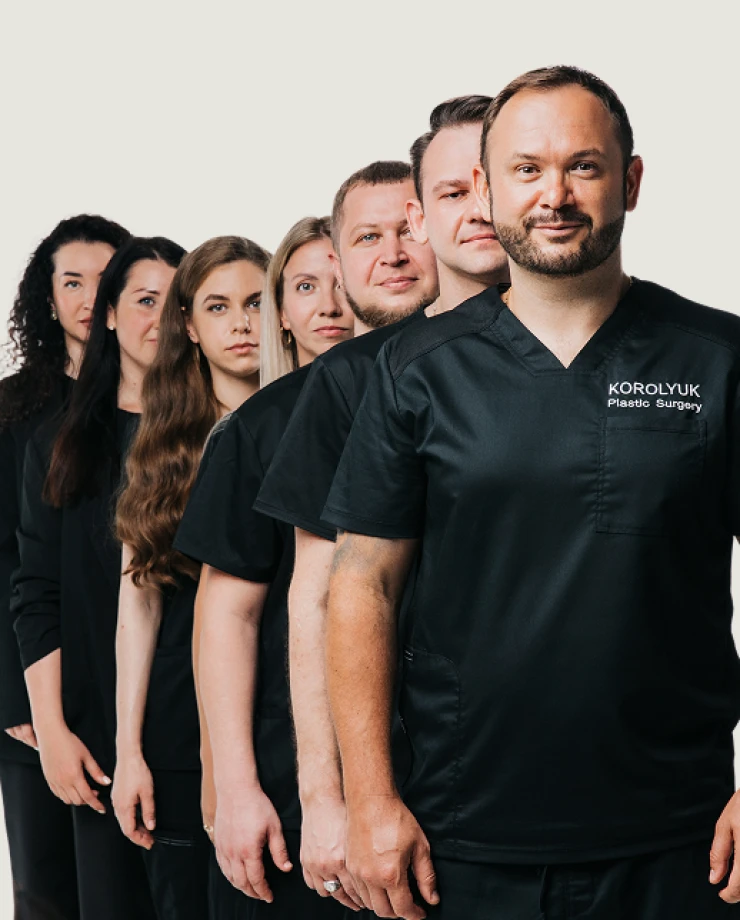 Сьогодні <span>KOROLYUK CLINIC</span> — це не лише особиста практика, а й команда пластичних хірургів, дерматологів і косметологів, об’єднаних спільним підходом до краси.